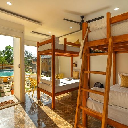 The Social Stays Goa, Morjim Formerly Artbuzz 외부 사진