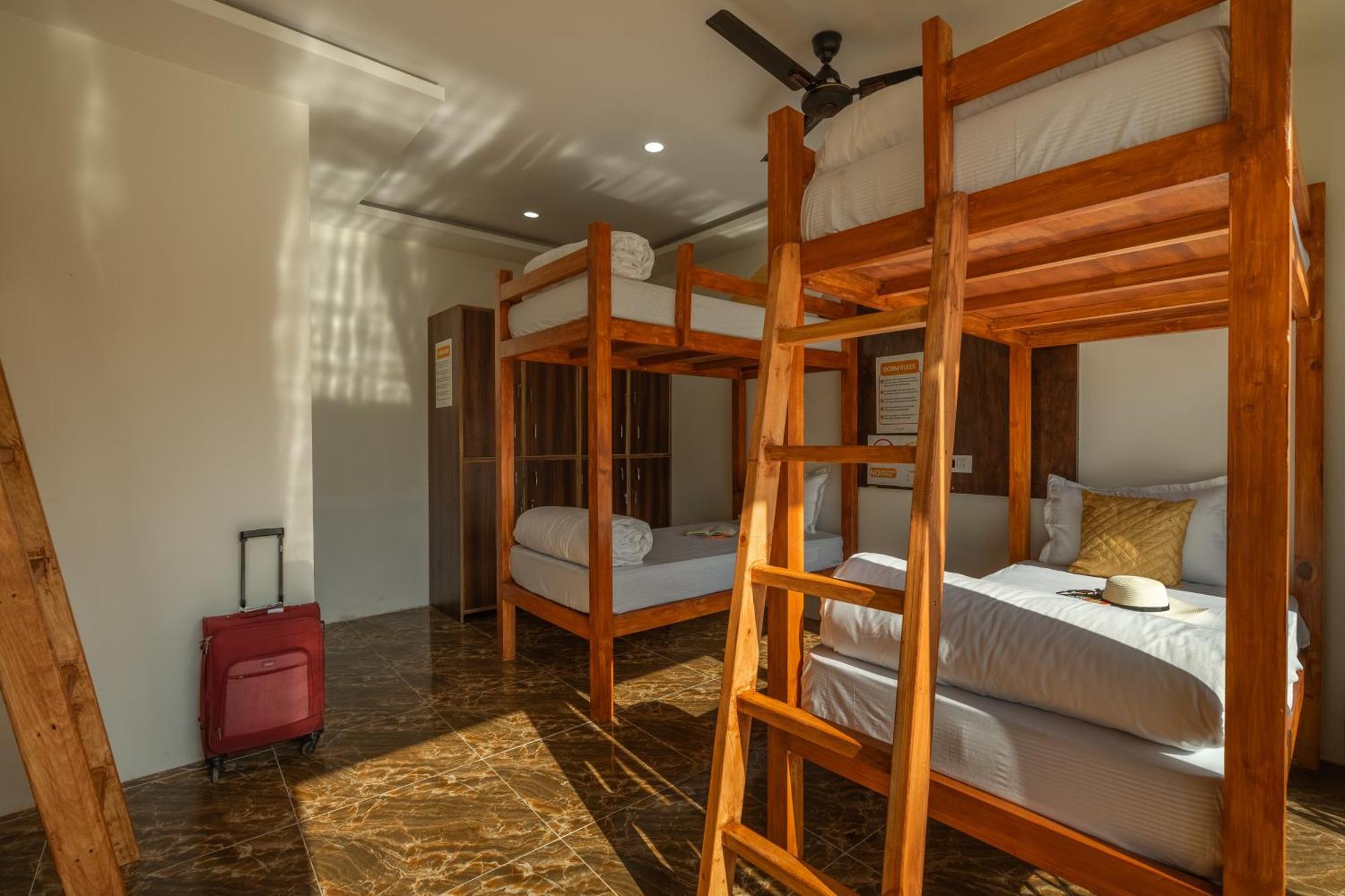 The Social Stays Goa, Morjim Formerly Artbuzz 외부 사진