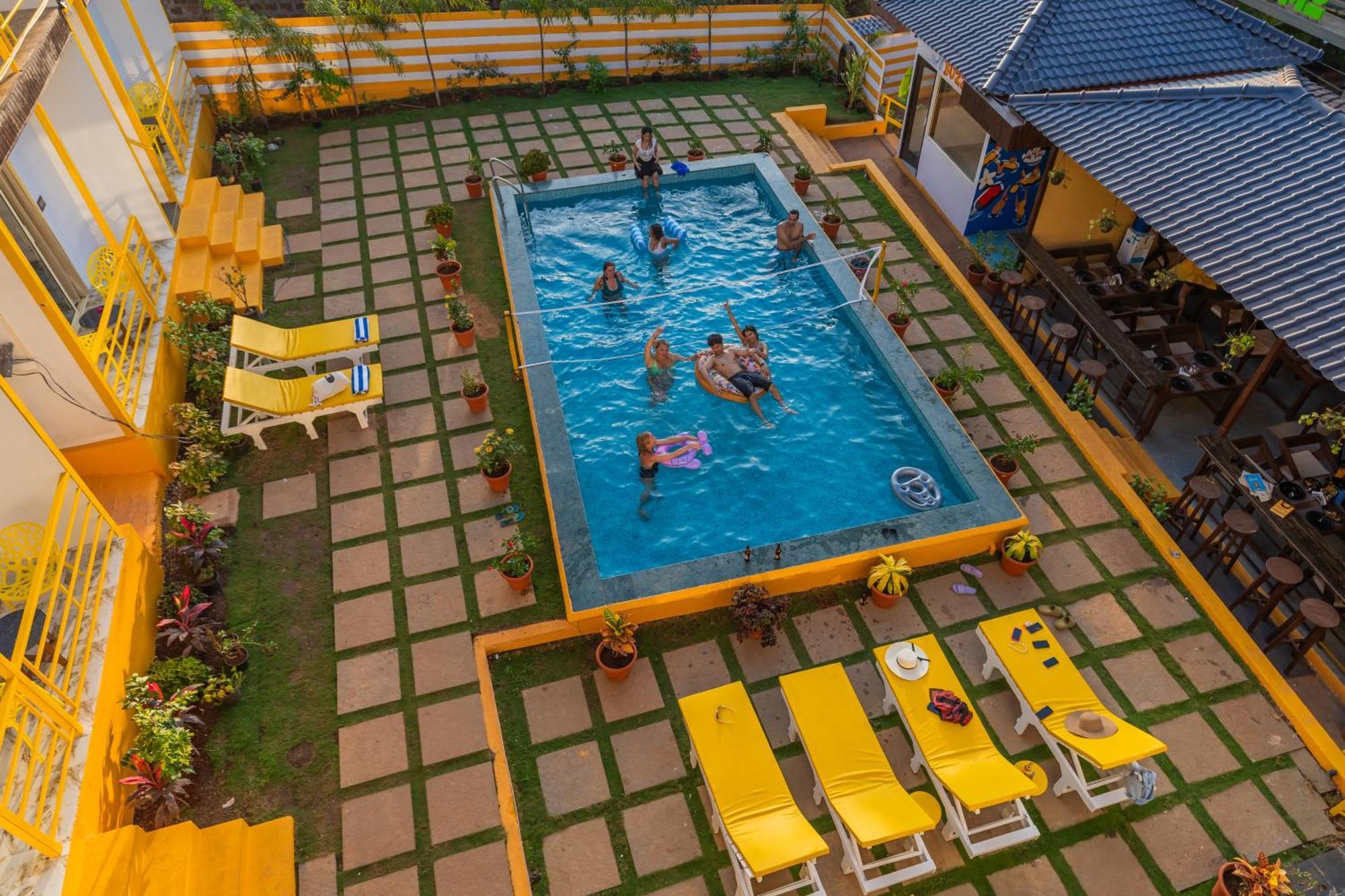 The Social Stays Goa, Morjim Formerly Artbuzz 외부 사진