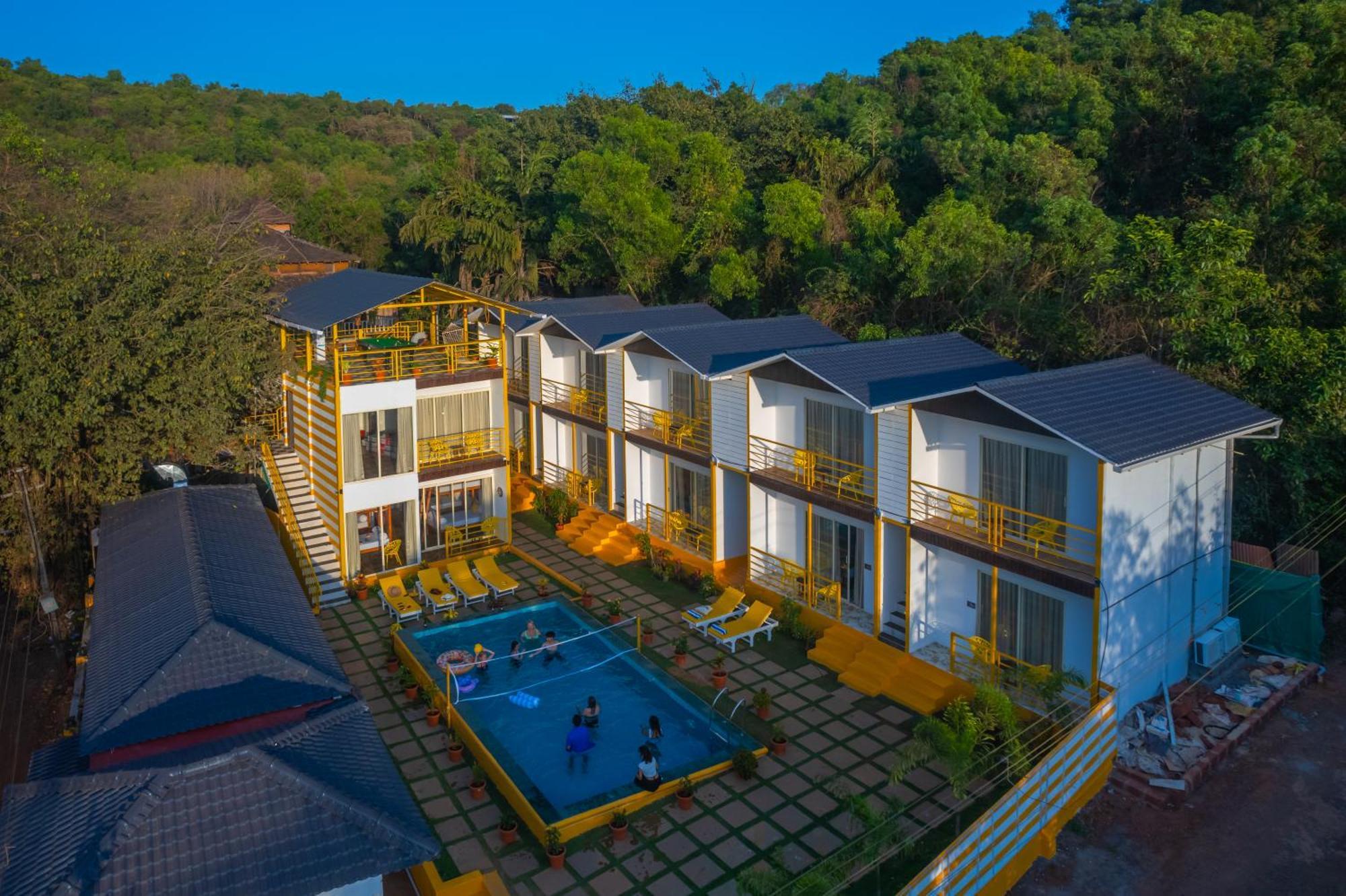 The Social Stays Goa, Morjim Formerly Artbuzz 외부 사진
